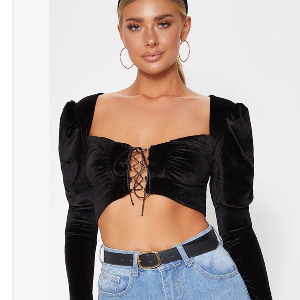 NWT Pretty little things velvet crop top